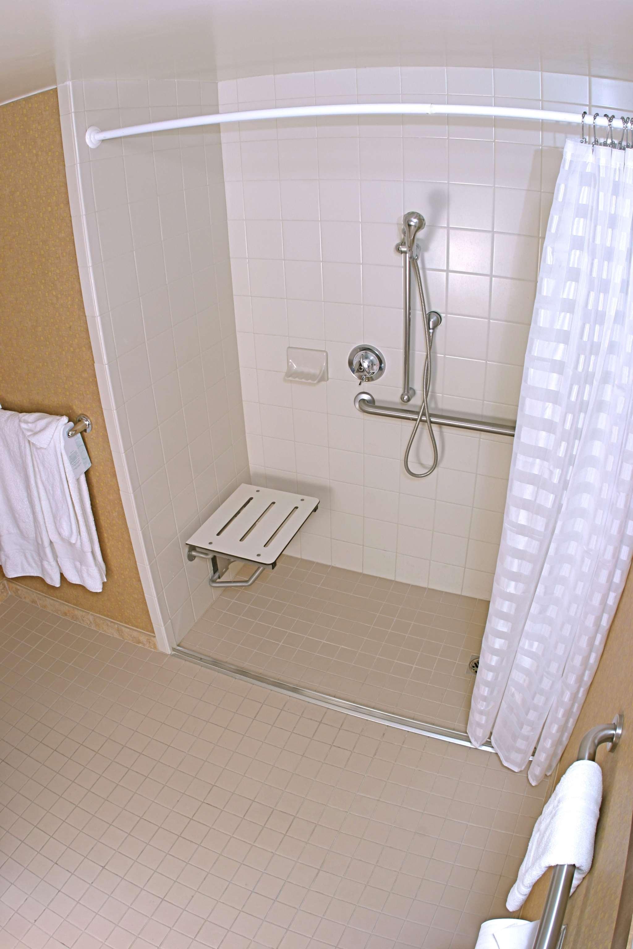 Hotel Embassy Angeles - International Airport/north 3*